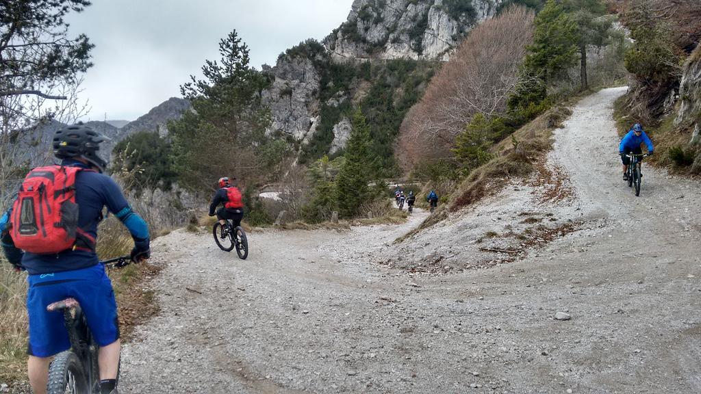 Casa Vacanze Regina Del Lago Tremosine Εξωτερικό φωτογραφία