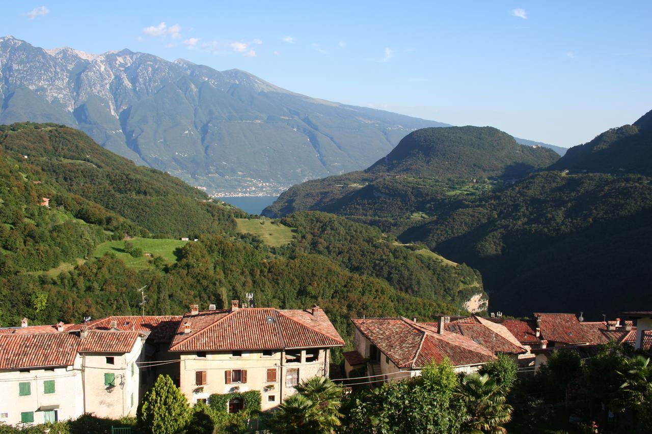 Casa Vacanze Regina Del Lago Tremosine Εξωτερικό φωτογραφία