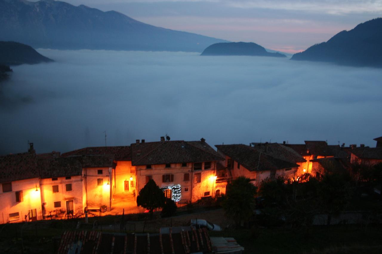 Casa Vacanze Regina Del Lago Tremosine Εξωτερικό φωτογραφία